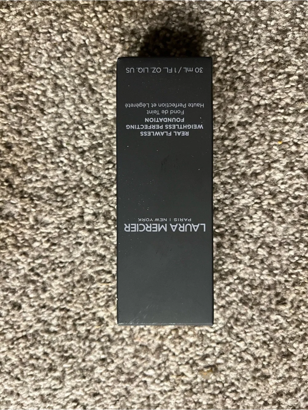 Laura Mercier Real Flawless Weightless Perfecting Waterproof Foundation